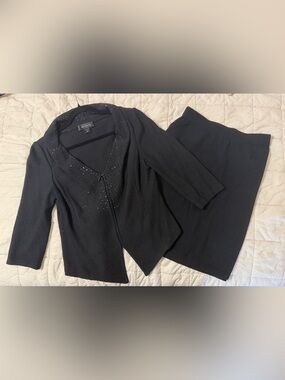 St. John Black Knit Crystal Rhinestone Jacket Skirt Suit Size 8